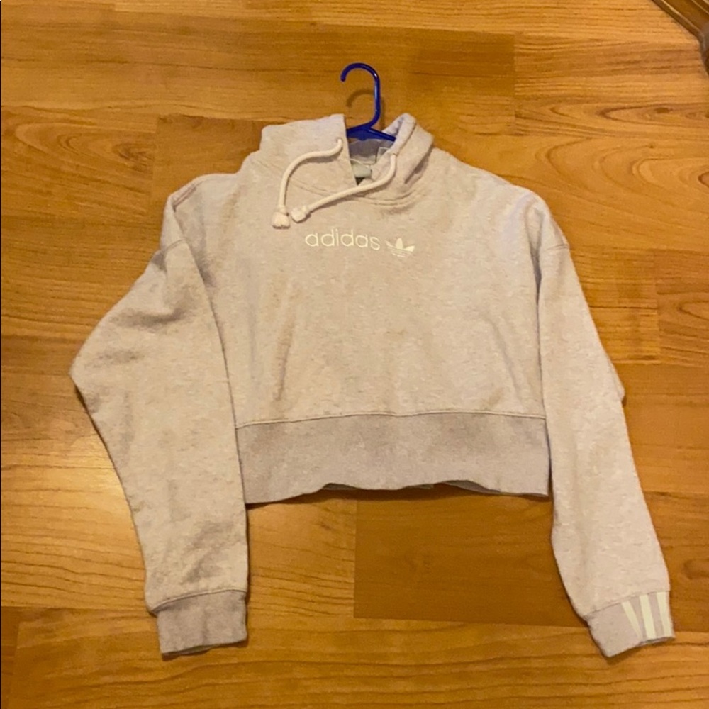 pink cropped adidas hoodie💕
